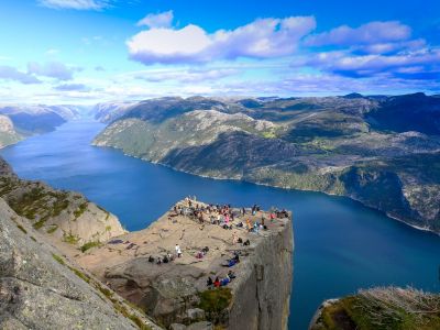 Bezoek Stavanger en een wandeling naar de spectaculaire klif Preikestolen