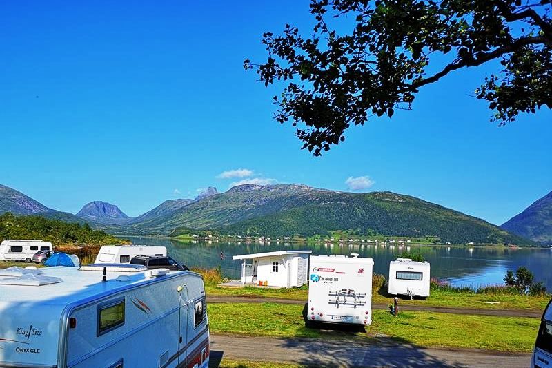 Fjordbotn Camping Kampeerplaatsen