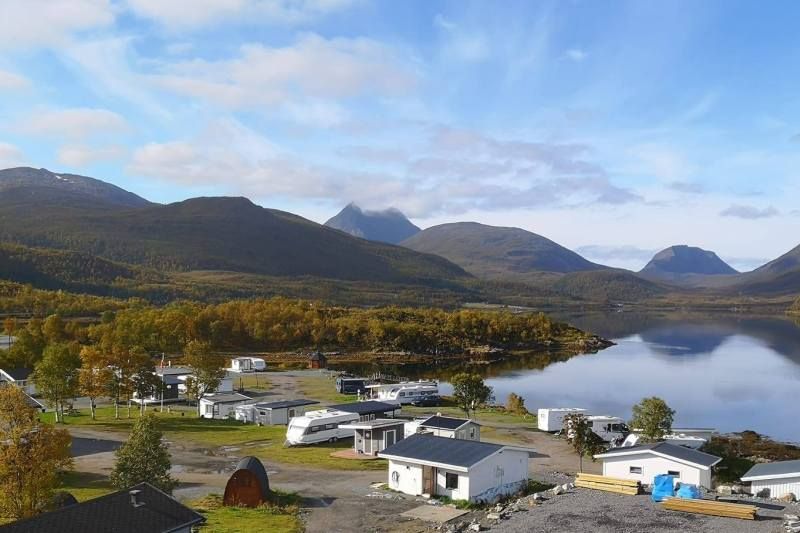 Fjordbotn Camping Botnhamn ligging